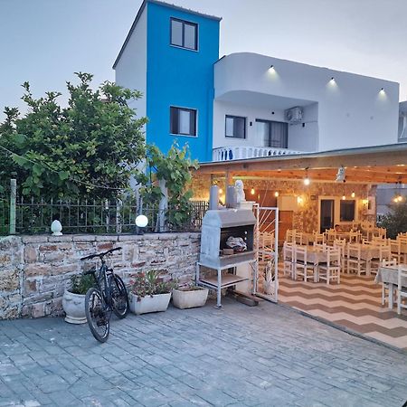 Blue Hotel Ksamil Bagian luar foto