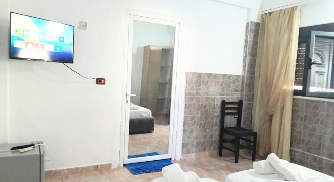 Blue Hotel Ksamil Ruang foto