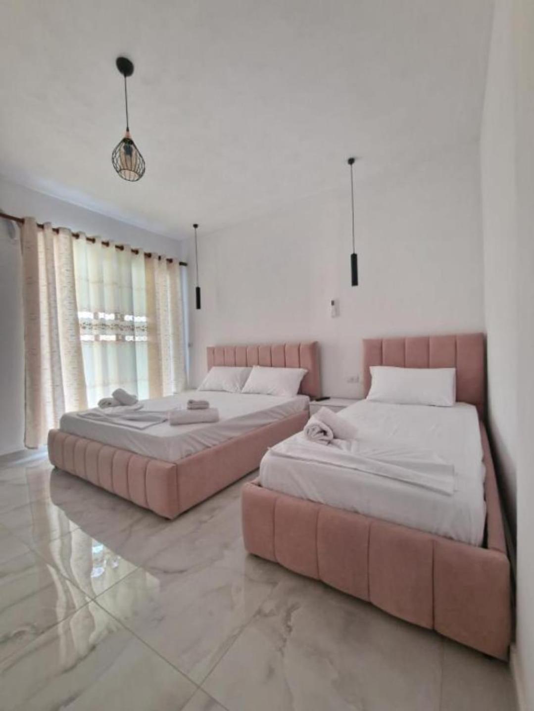 Blue Hotel Ksamil Bagian luar foto