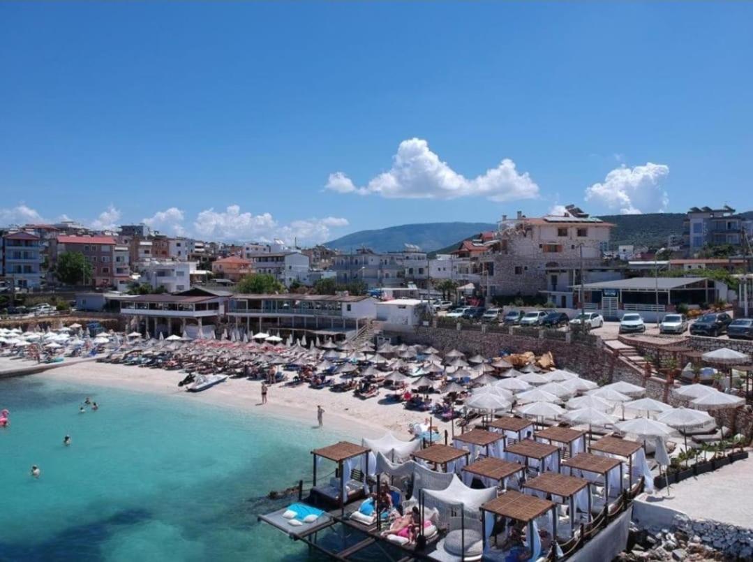 Blue Hotel Ksamil Bagian luar foto